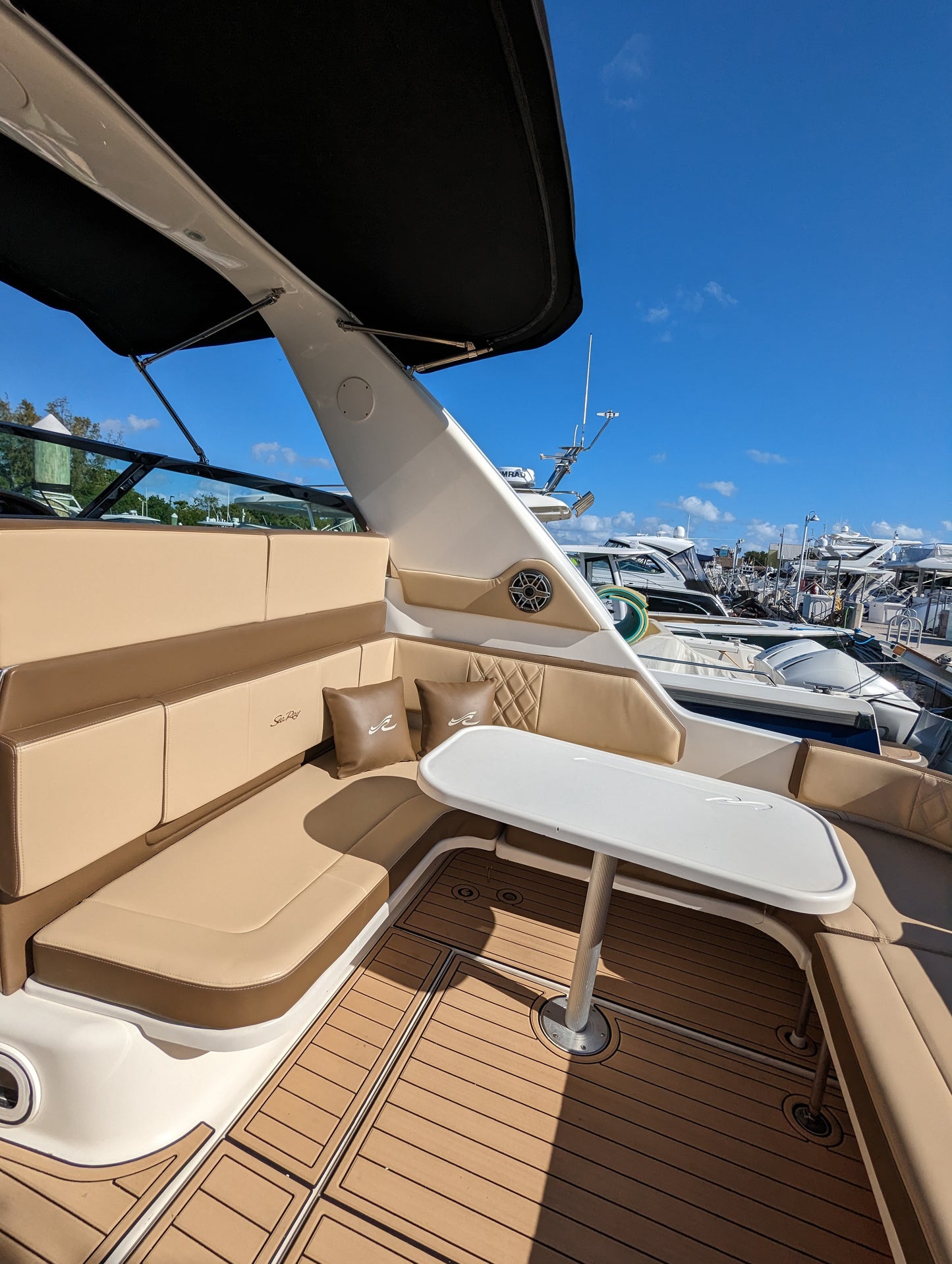 Yate Sea Ray 40'