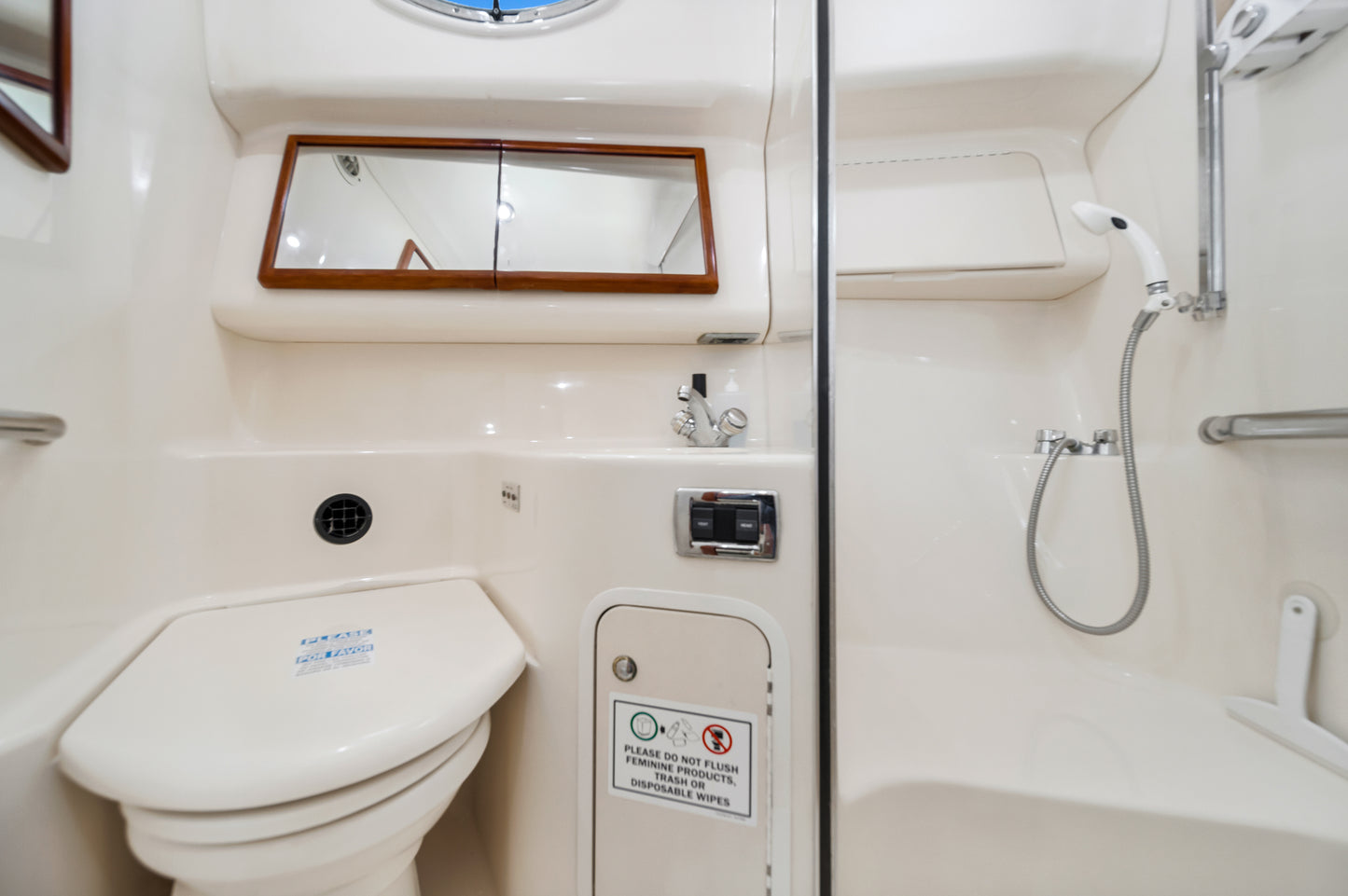 Sea Ray 44' Yacht