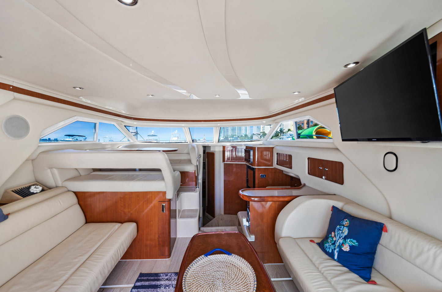 Sea Ray 44' Yacht