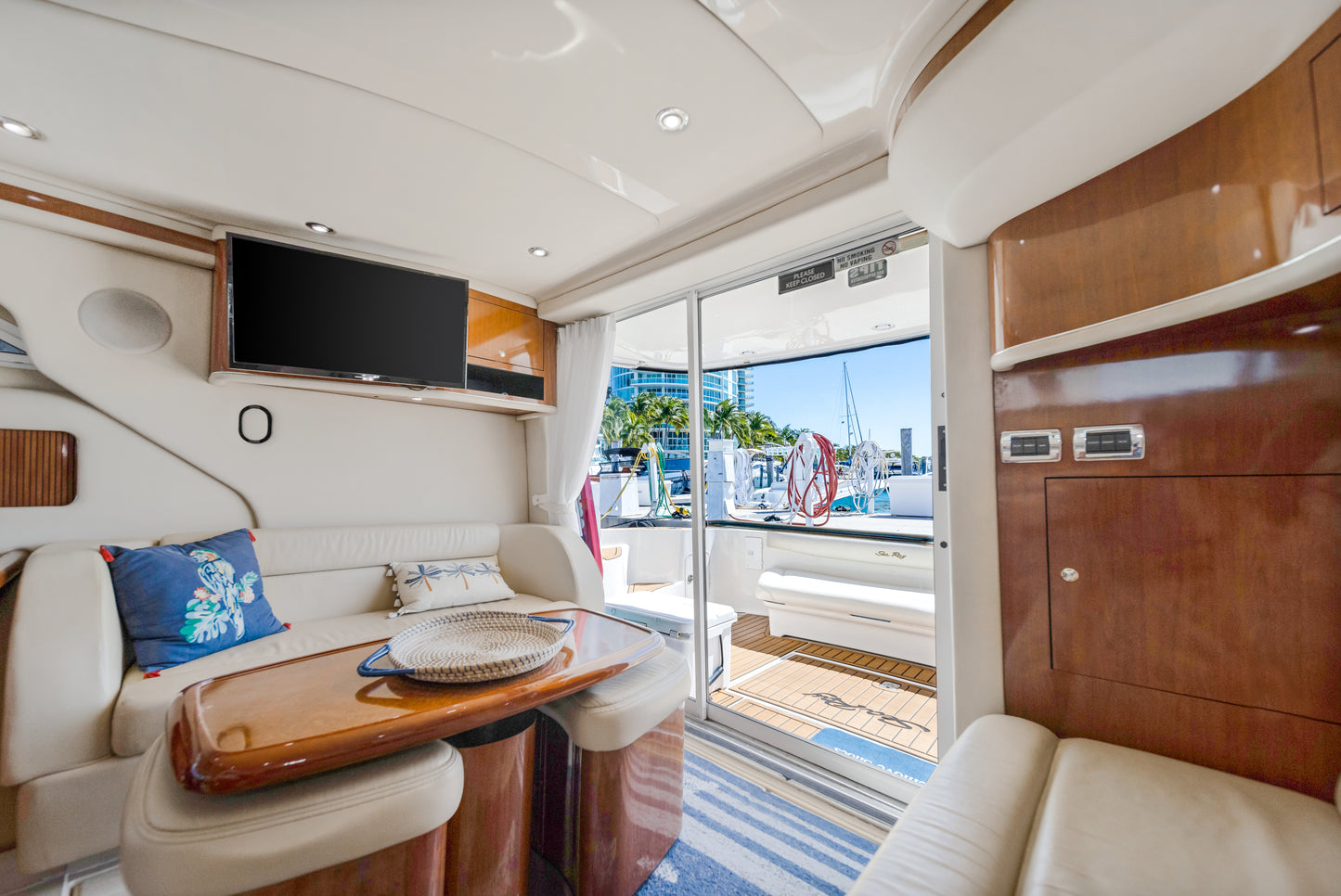 Sea Ray 44' Yacht