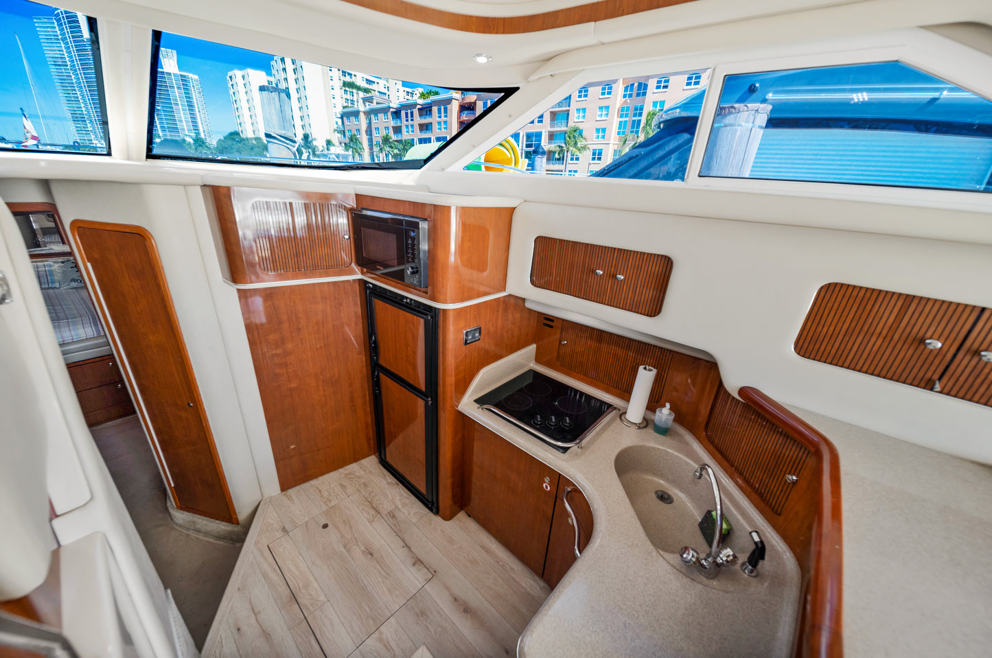 Sea Ray 44' Yacht