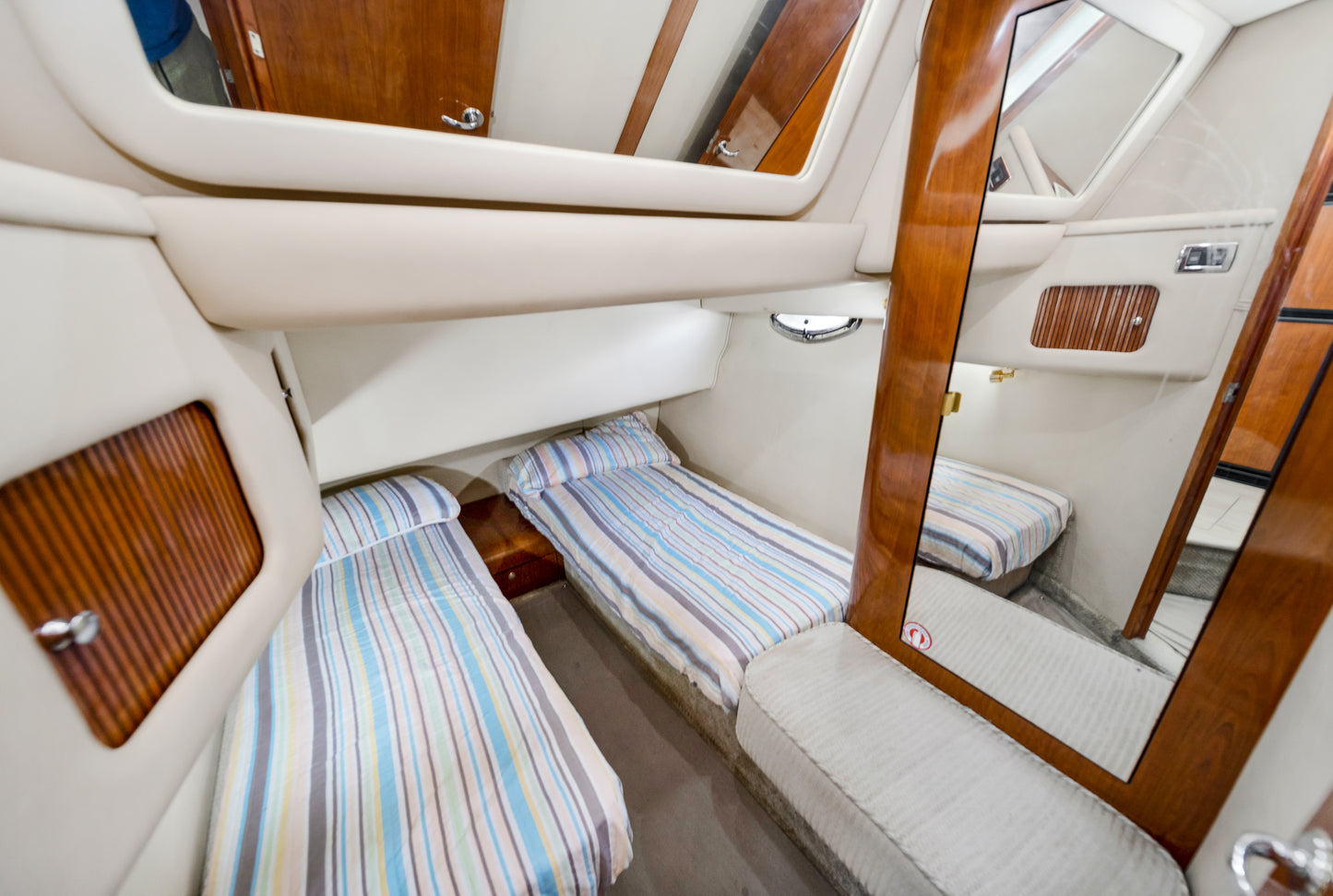 Sea Ray 44' Yacht
