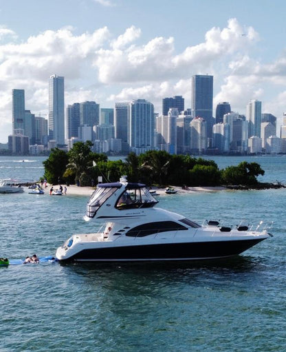 Sea Ray 50' Yacht